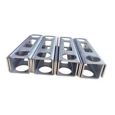 Λέιζερ μετάλλων Ansi 8mm CNC που κόβει το πιάτο ήπιου χάλυβα που κάμπτει διαμορφώνοντας τη συγκόλληση